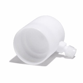 End cap for spray chamber